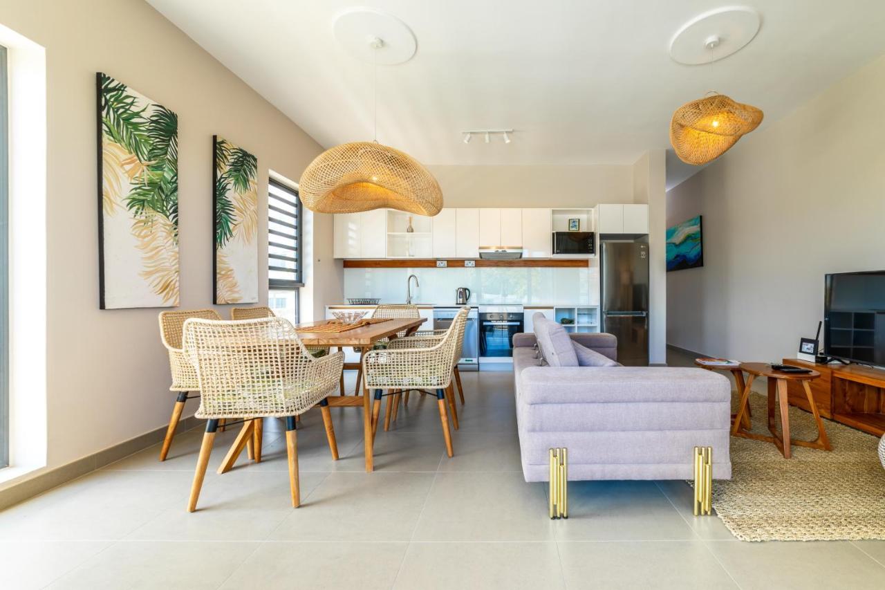One Bay Residence - Apartment 2 - Apartment In Pereybere Pereybere Beach Eksteriør bilde